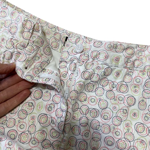 Slazenger Women's Sz 10 Golf Skirt Skort White Geometric Circles Print - Picture 11 of 11